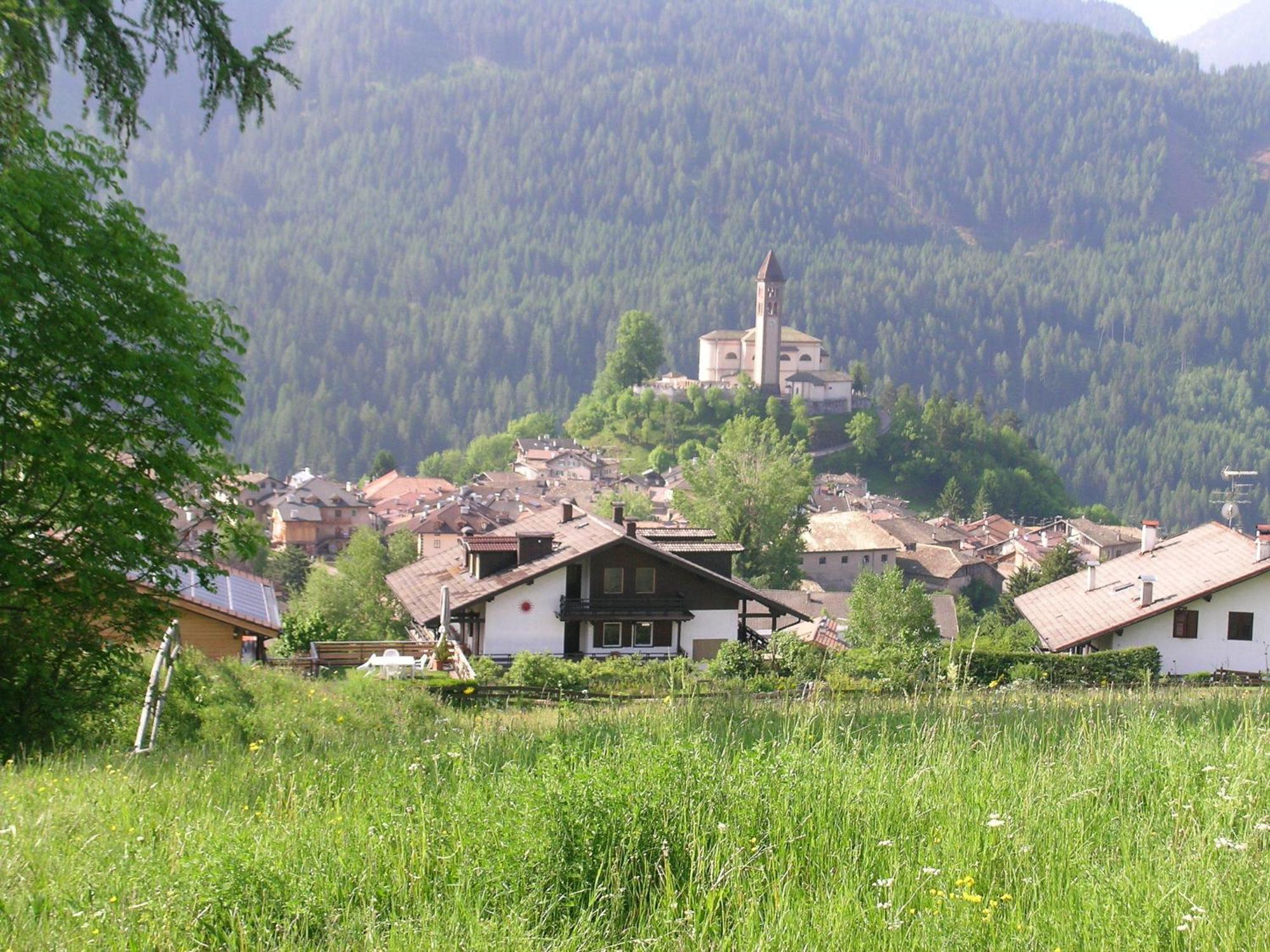 B.& B. Corradini Bed & Breakfast Castello-Molina di Fiemme Exterior photo