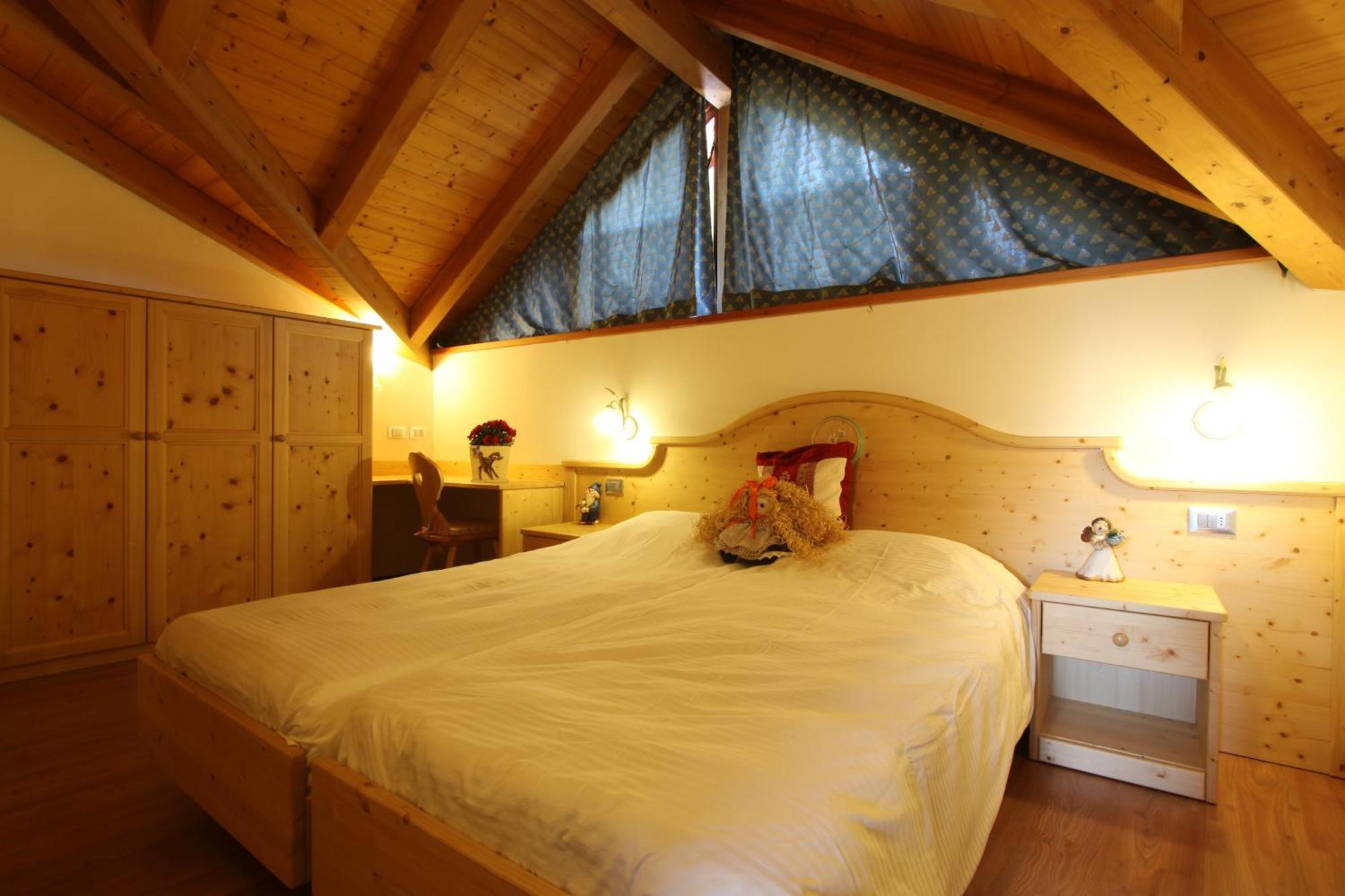 B.& B. Corradini Bed & Breakfast Castello-Molina di Fiemme Exterior photo